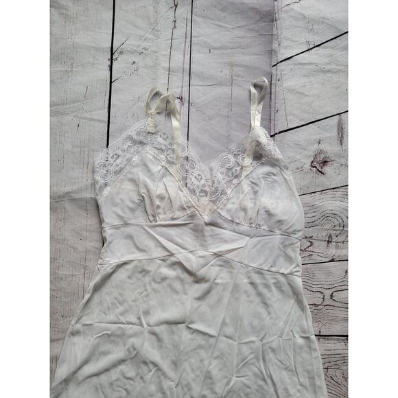 Vintage Full Slip Dress Nylon Size 38 Made In USA Lace White - Picture 3 of 7